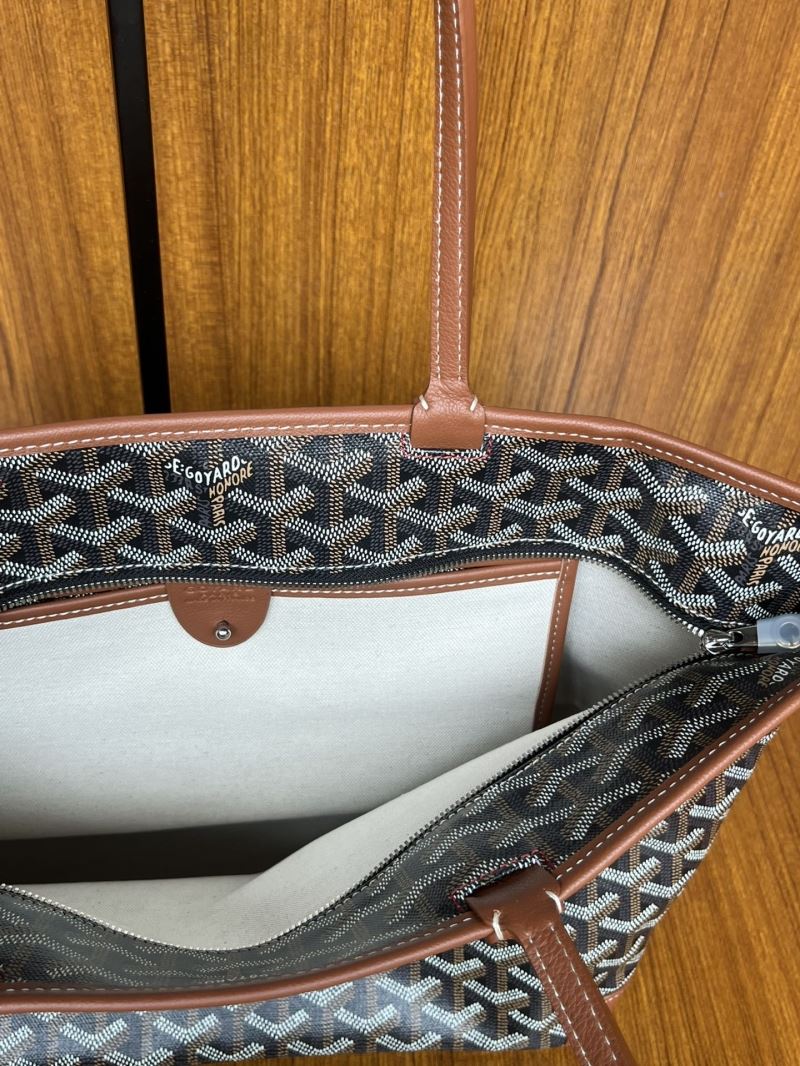 Goyard Shopping Bags